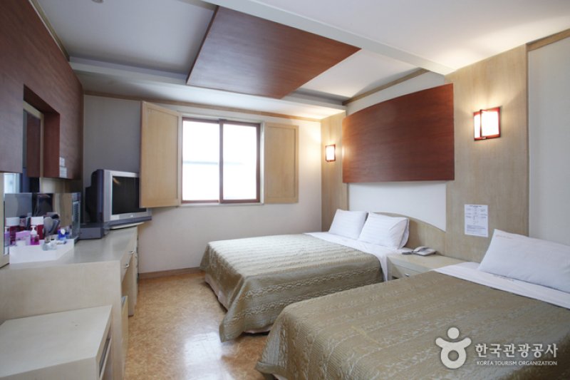 仁川空港ホテル（인천공항호텔(Hotel Incheon Airport)）