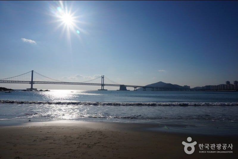 広安里海水浴場