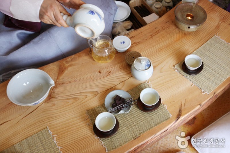 聞慶伝統茶碗祭り