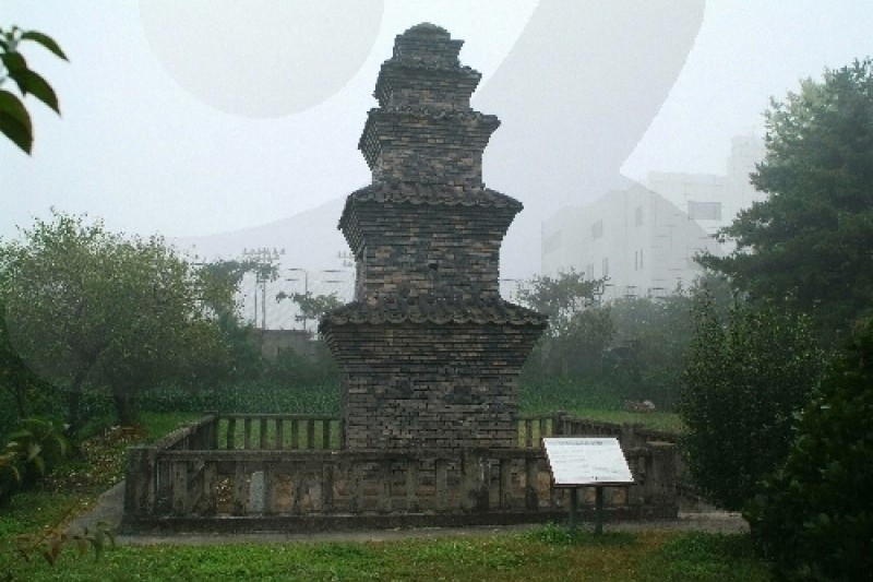 東部洞五層塼塔