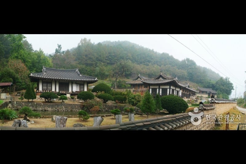 固城李氏塔洞派宗宅