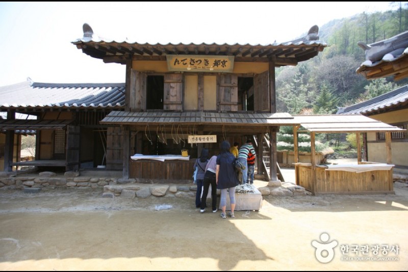 聞慶セジェオープン撮影セット場