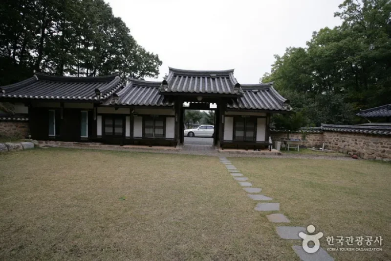 恥岩古宅