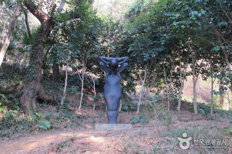 南望山彫刻公園
