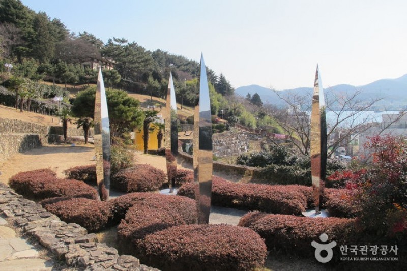 南望山彫刻公園