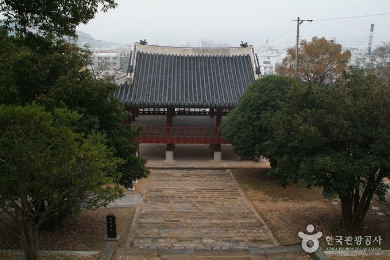 洗兵館（国宝第305号）（세병관