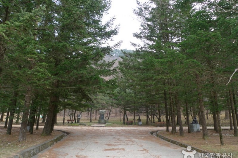 俗離山国立公園（忠清北道）（속리산국립공원