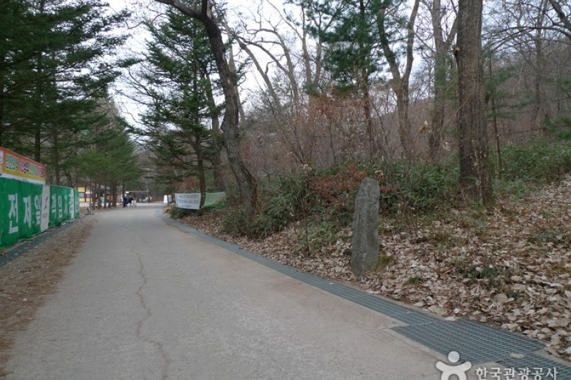 俗離山国立公園（忠清北道）（속리산국립공원