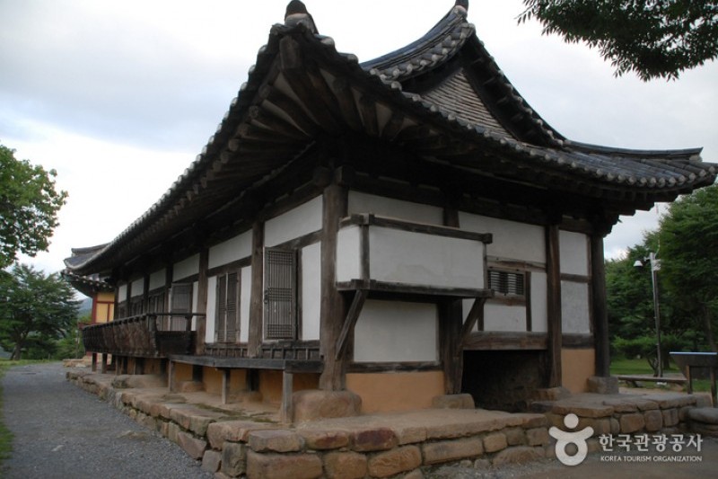 清風文化財団地