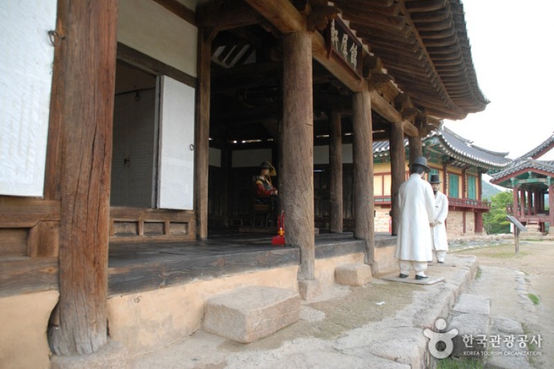 清風文化財団地