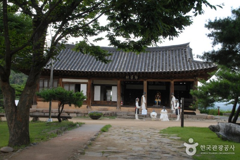 清風文化財団地