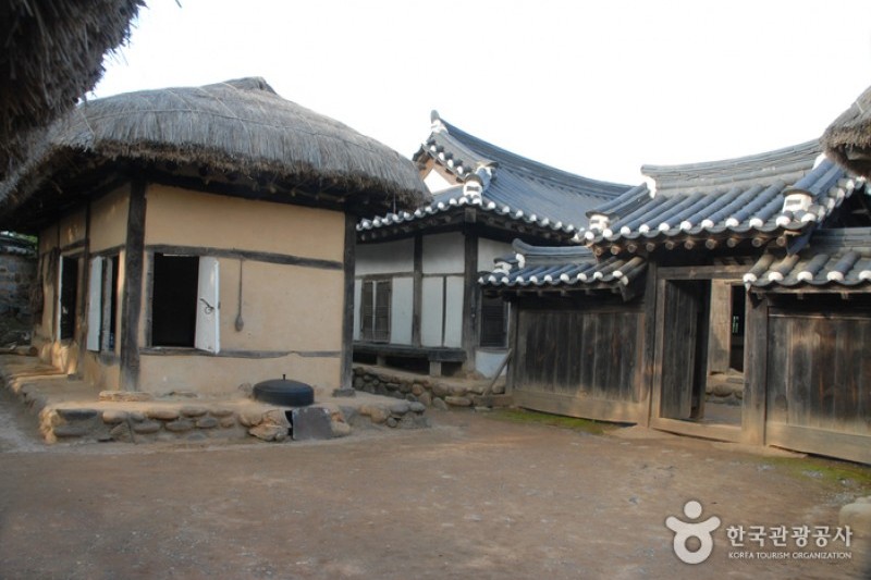 清風文化財団地