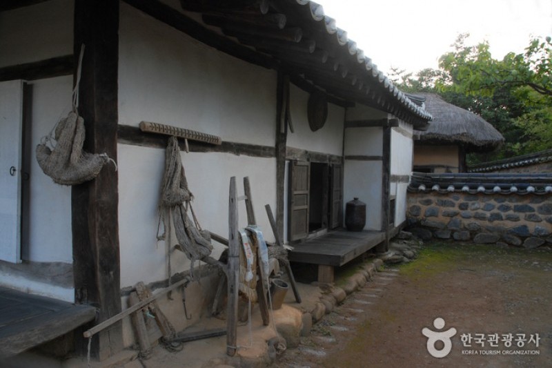 清風文化財団地