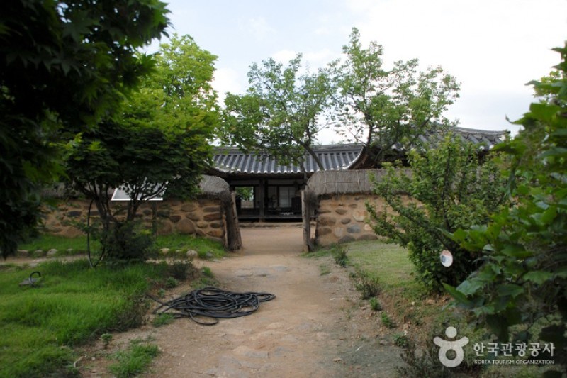 清風文化財団地