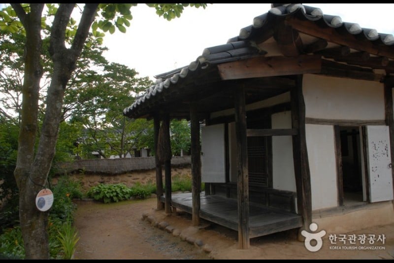清風文化財団地