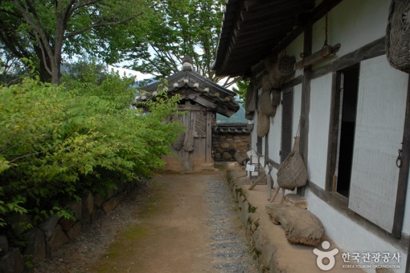 清風文化財団地