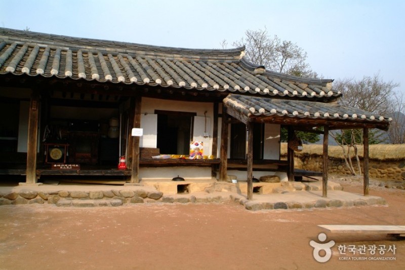 清風文化財団地