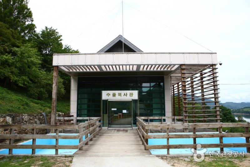 清風文化財団地