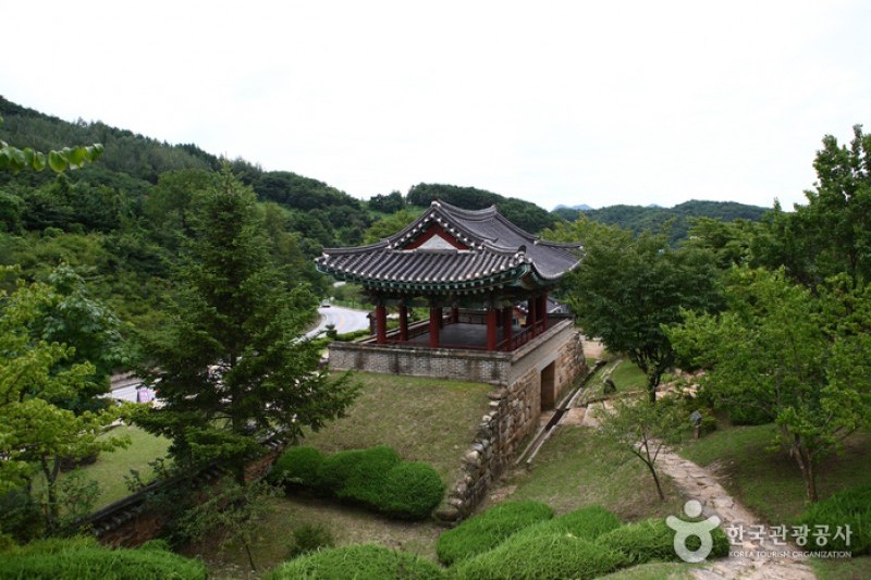 清風文化財団地