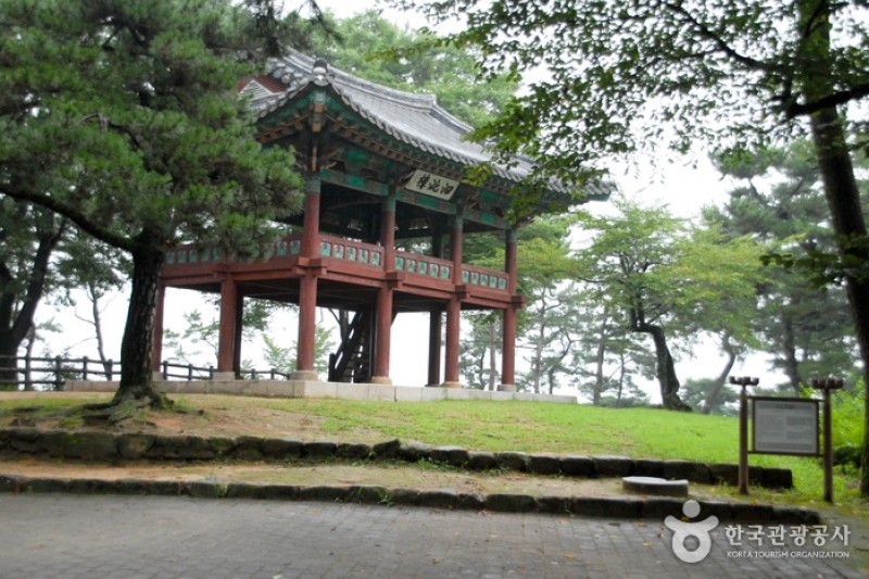 官北里遺跡と扶蘇山城［ユネスコ世界文化遺産］