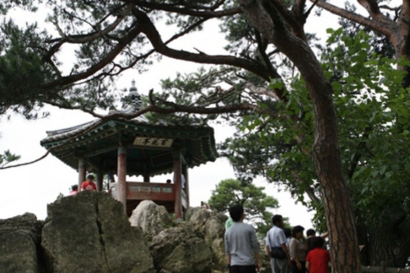 落花岩