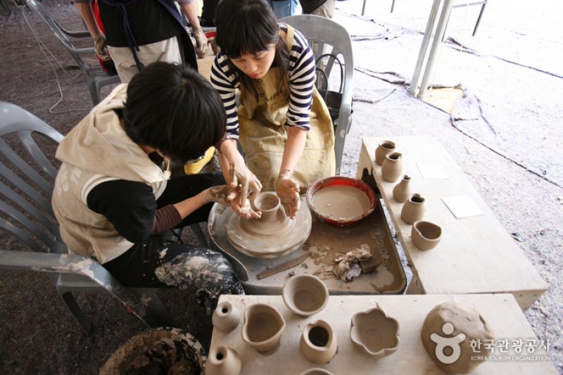 聞慶伝統茶碗祭り