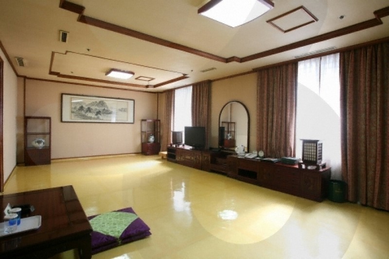 儒城ホテル