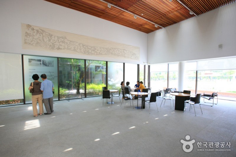 李應魯美術館