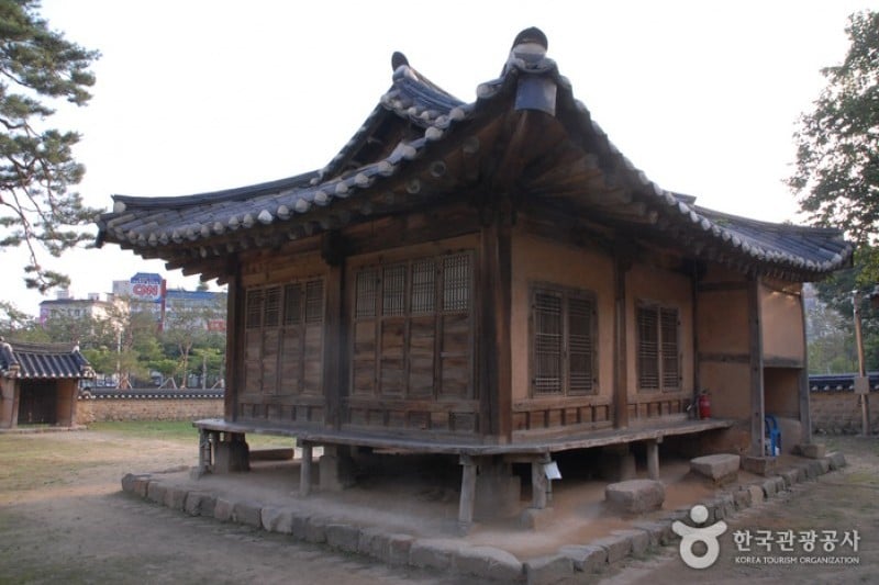 大田 懐徳同春堂