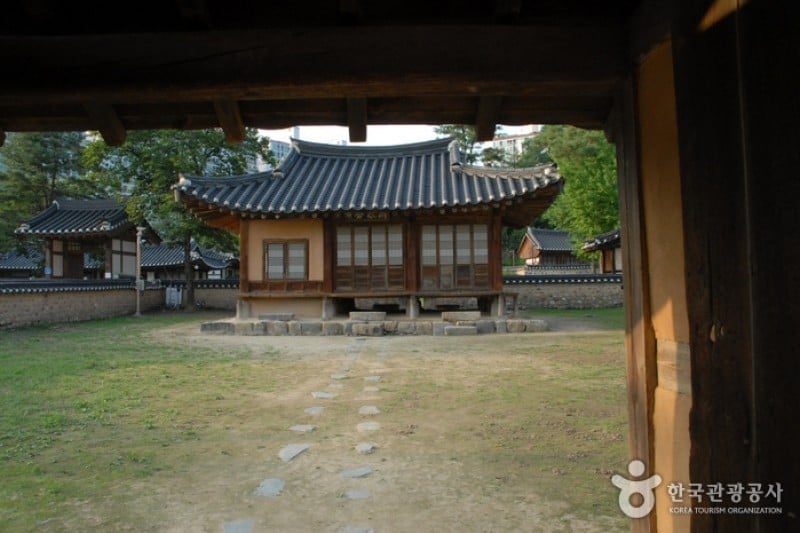 大田 懐徳同春堂