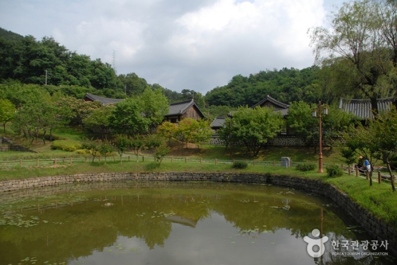 尤庵史跡公園