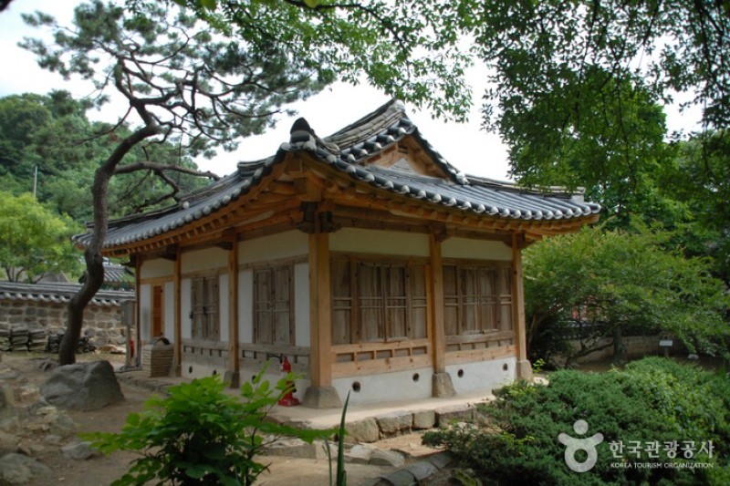 尤庵史跡公園