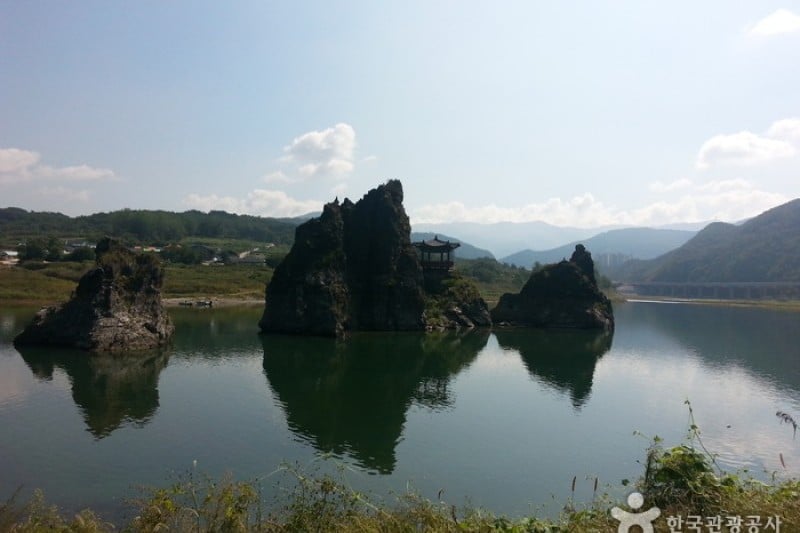 嶋潭三峰