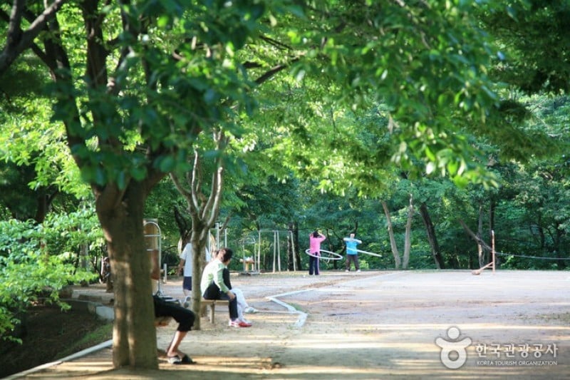 宝文山大公園
