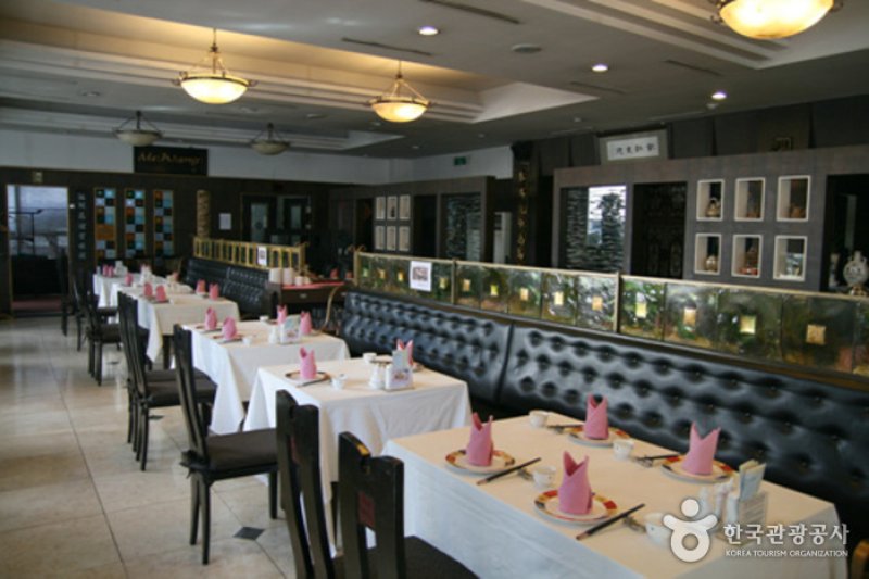 Mr. 王（屯山店）미스터왕（둔산점）