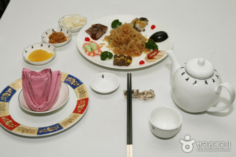 Mr. 王（屯山店）미스터왕（둔산점）