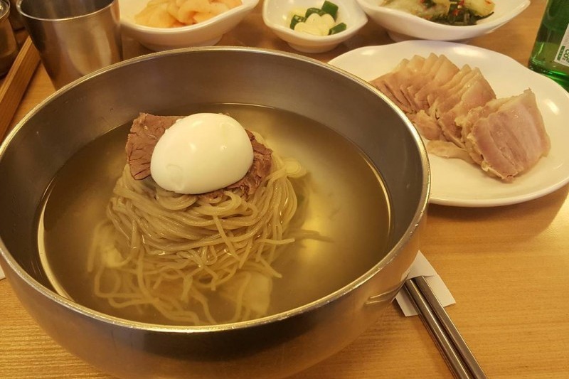 チョンイン麺屋