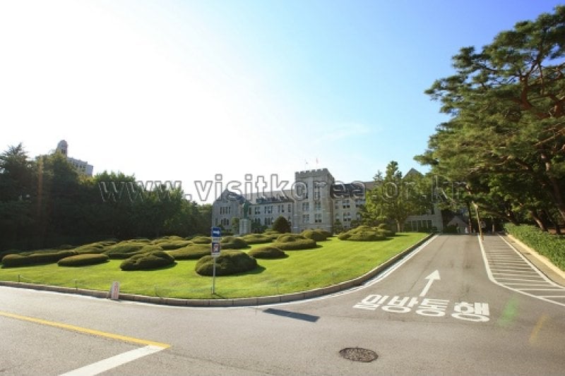 ソウル 高麗大学校本館（서울 고려대학교 본관）