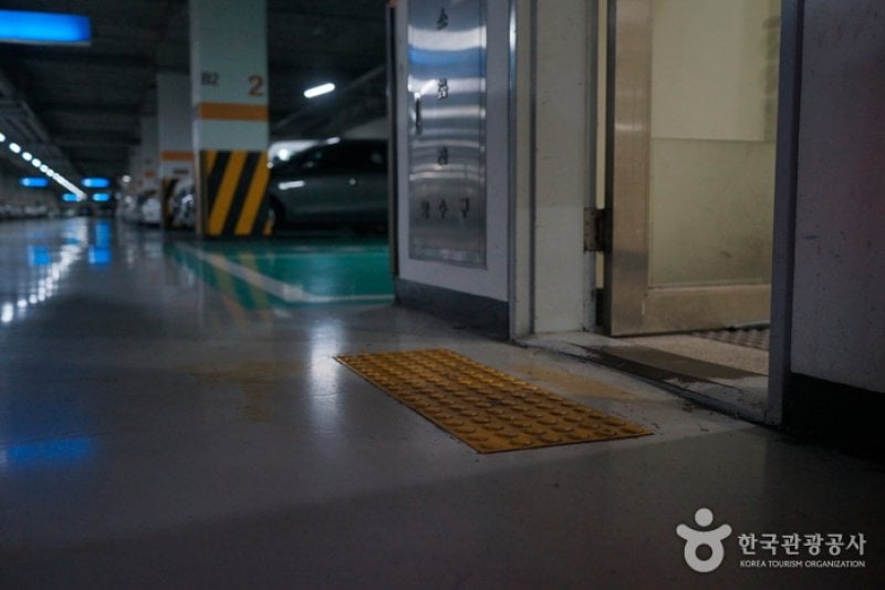 ソウル 高麗大学校本館（서울 고려대학교 본관）