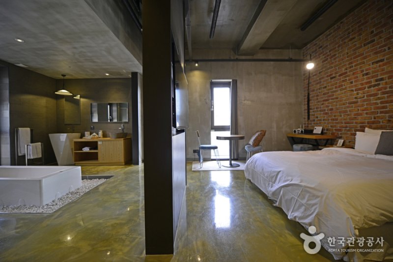 （株）ホテルラッキー[韓国観光品質認証]（(주)호텔락희[한국관광품질인증제/ Korea Quality]）