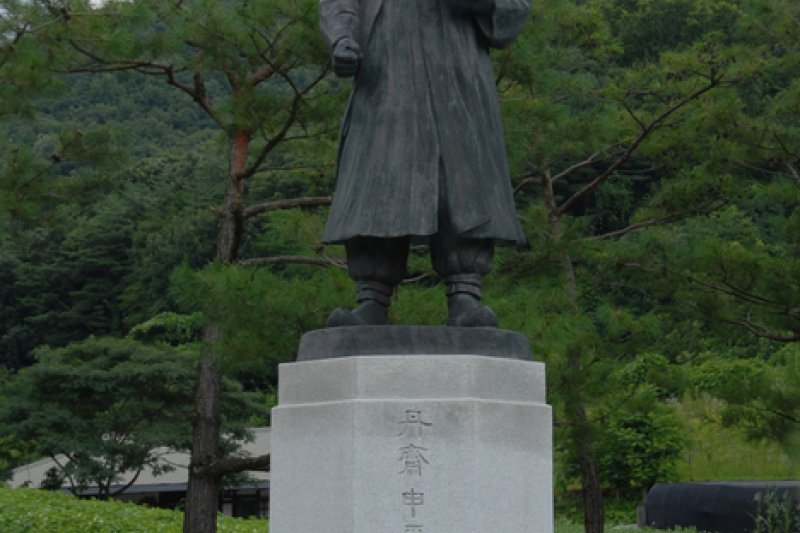 丹斎・申采浩先生生家址（단재 신채호선생생가지）