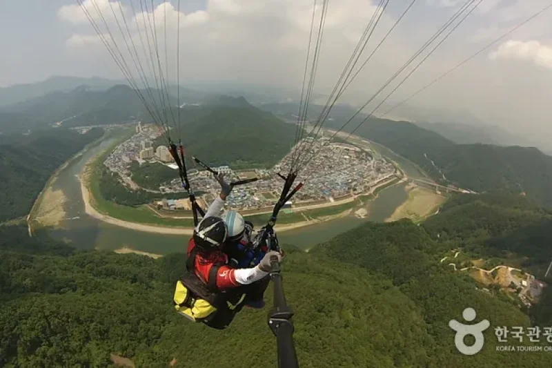 陽坊山滑空場