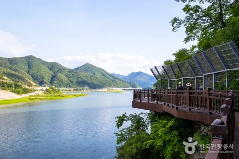 丹陽江 桟道（단양강 잔도）