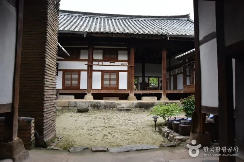 河回北村宅 [韓国観光品質認証] (하회 북촌댁[한국관광 품질인증/Korea Quality])